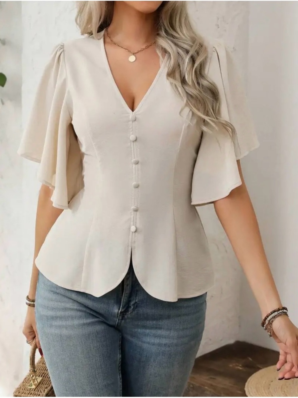 Women's Cream Flutter Sleeve Button Front Top New Large